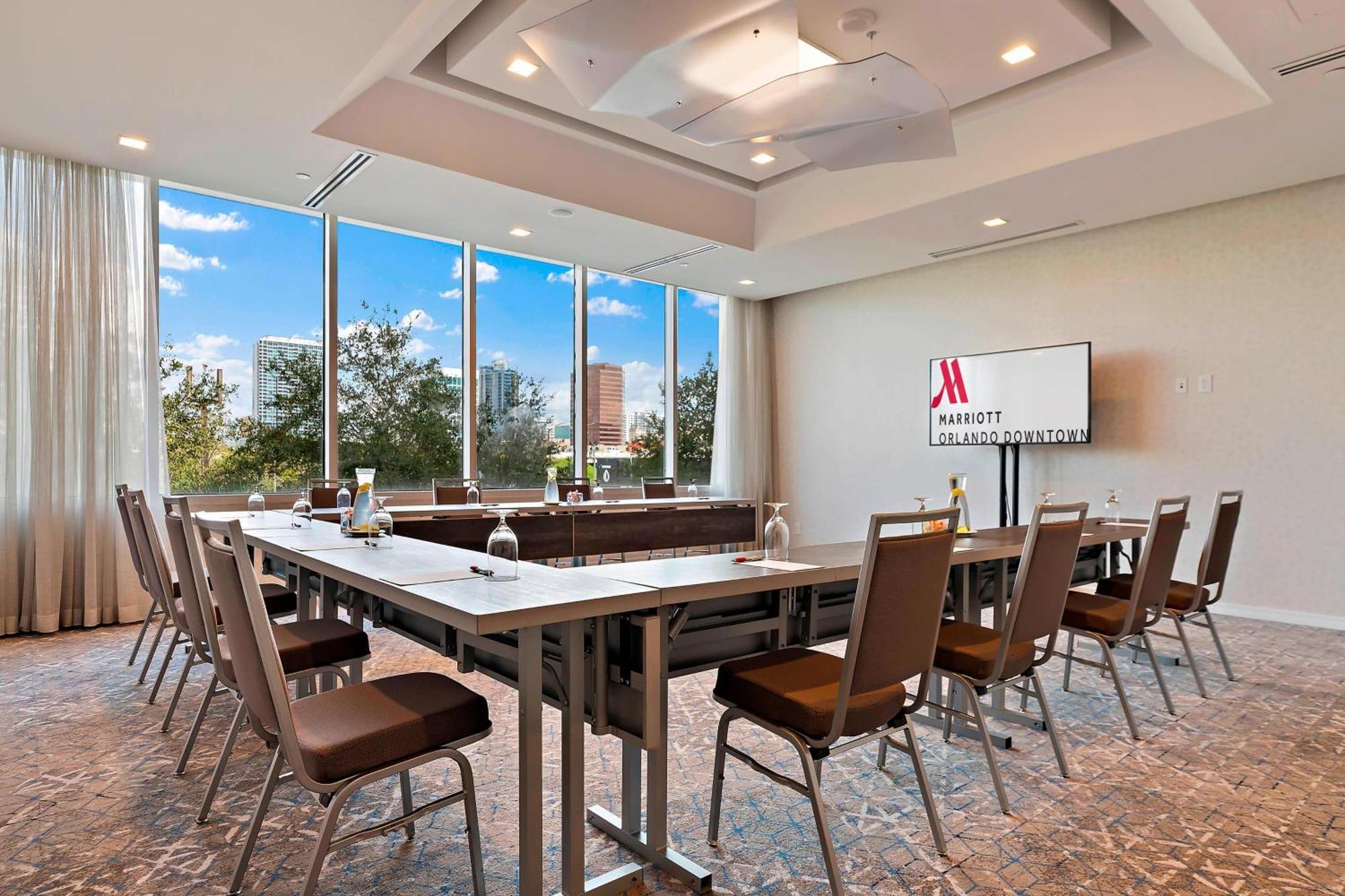 Отель Marriott Orlando Downtown Экстерьер фото